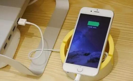 為何你的手機(jī)電池總是不夠用？