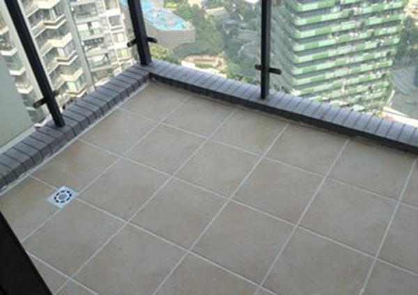 如何應對陽臺地漏滲水問題？